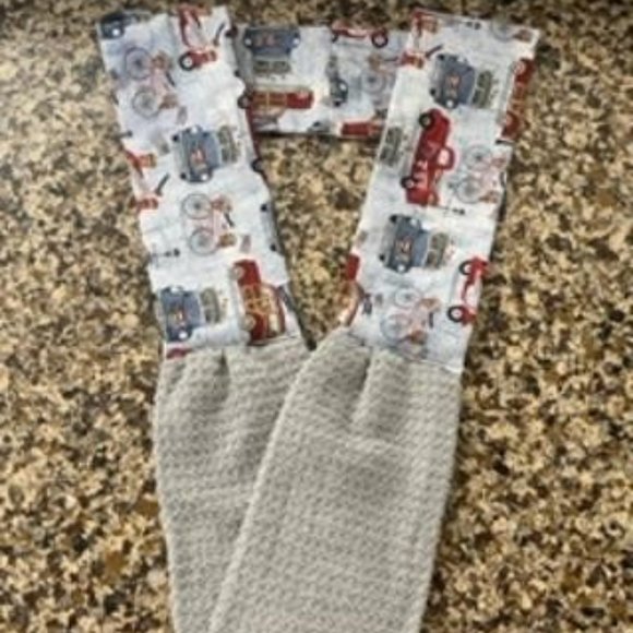 New Kitchen Neck Dish Towel. New. 64" long - Picture 1 of 4